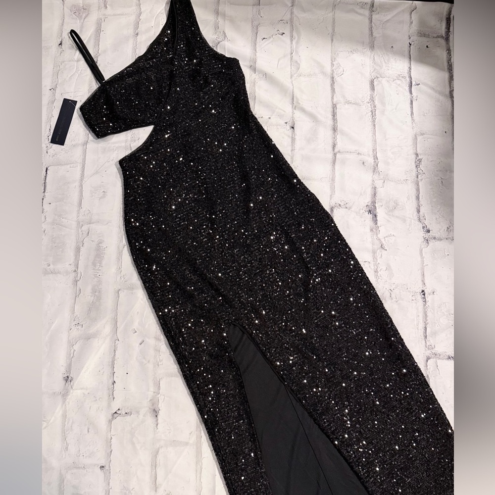 NEW One Shoulder Side Cutout Dress in Black Sequins. Prom, weddings, Black Tie.